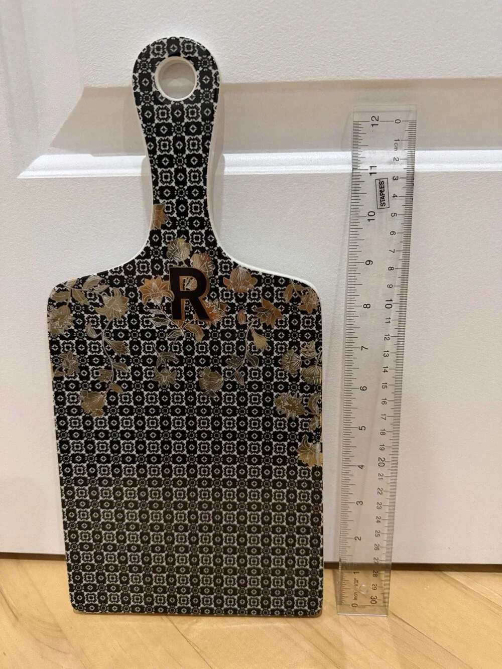 Anthropologie Monogram R Floral Rectangle ceramic Cutting Board w/ Handle Decor
